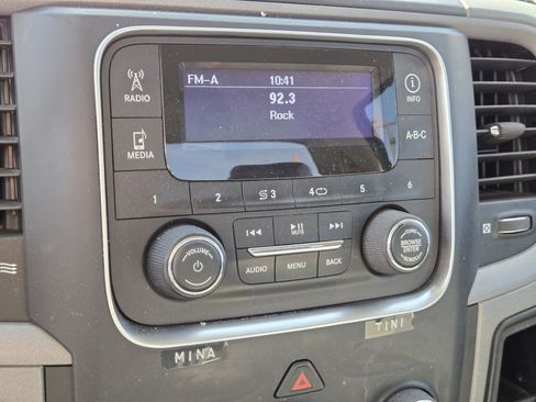 Used 2015 RAM 1500 Tradesman image 15