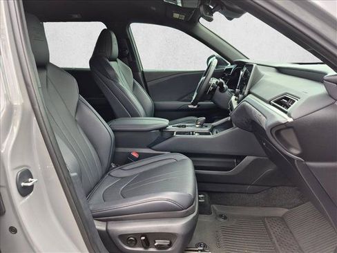 Certified 2025 Lexus TX 500h AWD w/ Technology Package image 23