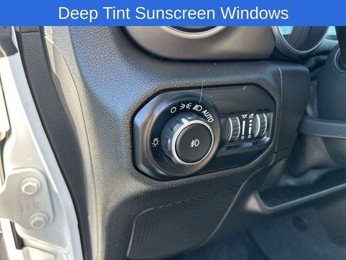 Used 2020 Jeep Wrangler Unlimited Sport S image 15