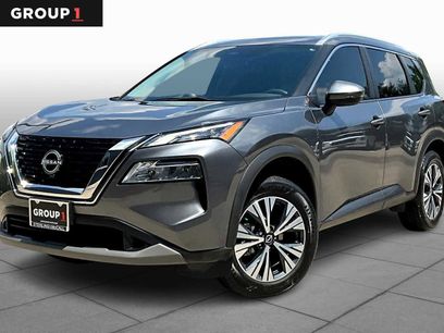 Used 2022 Nissan Rogue SV w/ SV Premium Package