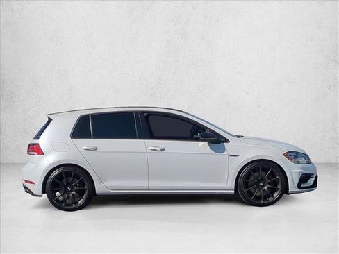Used 2018 Volkswagen Golf R 4-Door AWD/4WD image 4