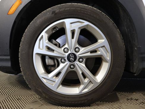 Used 2023 Hyundai Kona SEL AWD/4WD image 16