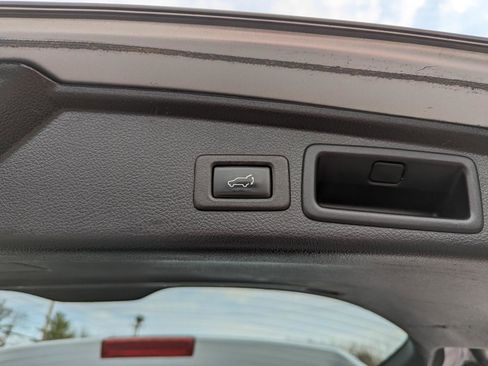 Used 2015 Subaru Forester 2.0XT Touring image 47