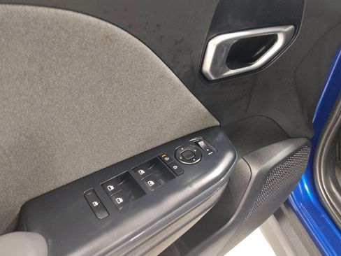 Used 2025 Kia K4 EX FWD image 27