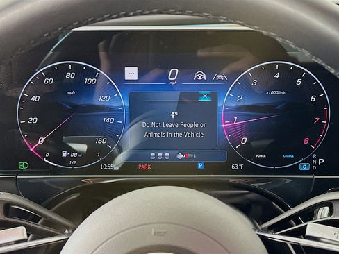 Used 2024 Mercedes-Benz E 350 4MATIC Sedan image 12