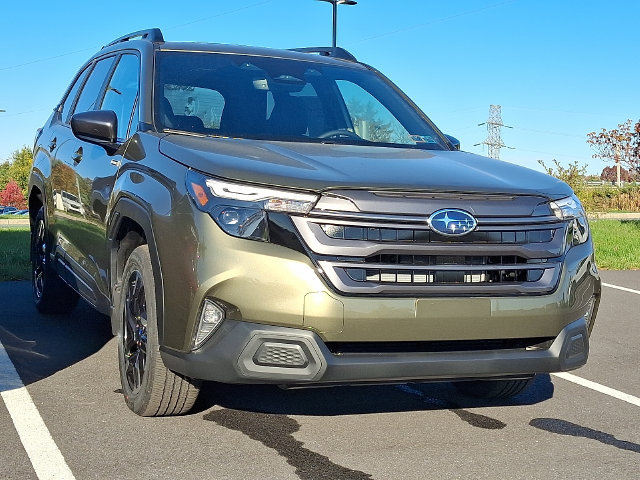 New 2026 Subaru Forester Premium AWD/4WD image 1