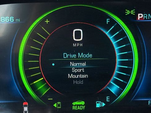 Used 2017 Chevrolet Volt LT w/ Comfort Package FWD image 58