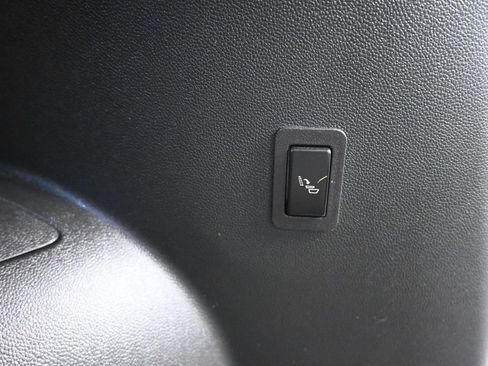 Used 2023 GMC Yukon XL Denali Ultimate image 44