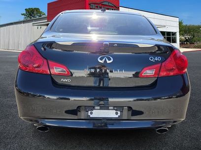 Used 2015 INFINITI Q40 AWD w/ Navigation Package