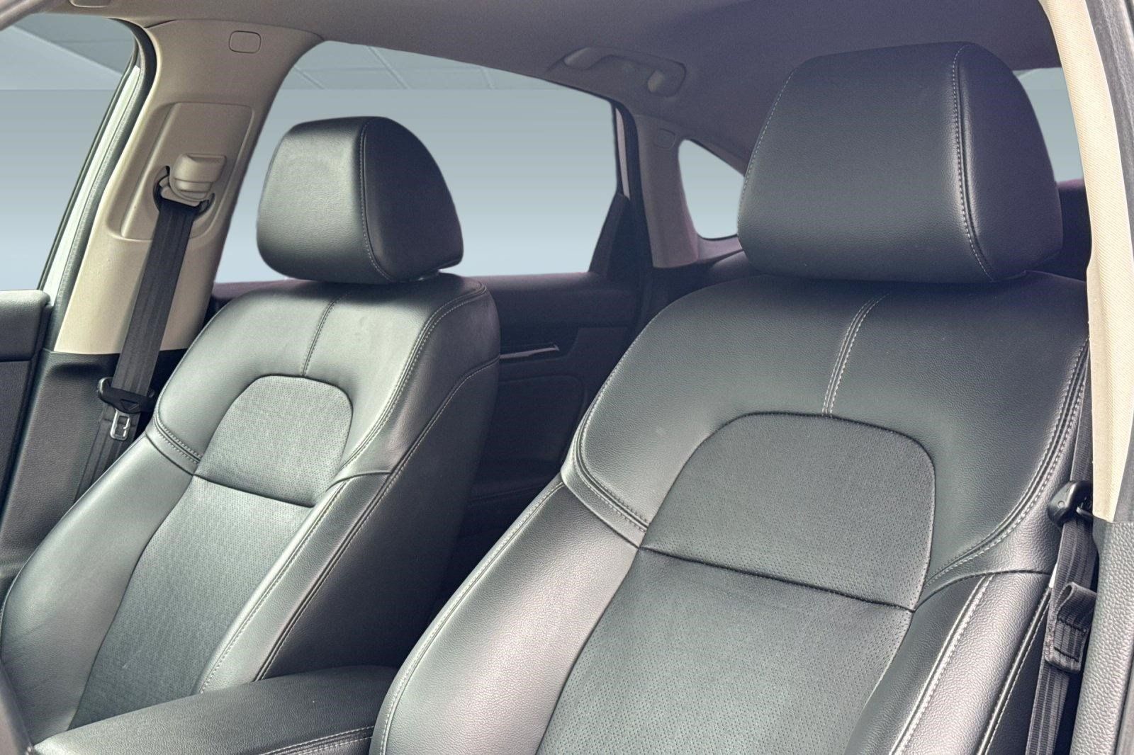 Certified 2022 Honda Civic Touring image 28
