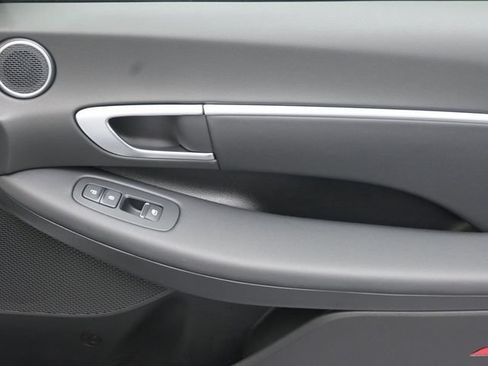 Used 2026 Hyundai Sonata SEL FWD image 11