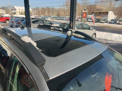 Used 2019 Subaru Outback 2.5i Limited image 9