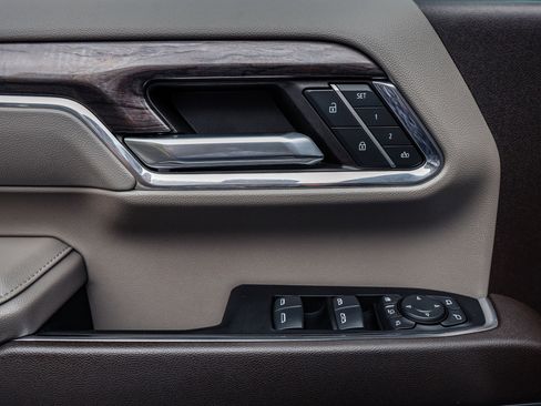 Used 2024 Chevrolet Silverado 3500 LTZ w/ LTZ Plus Package image 23