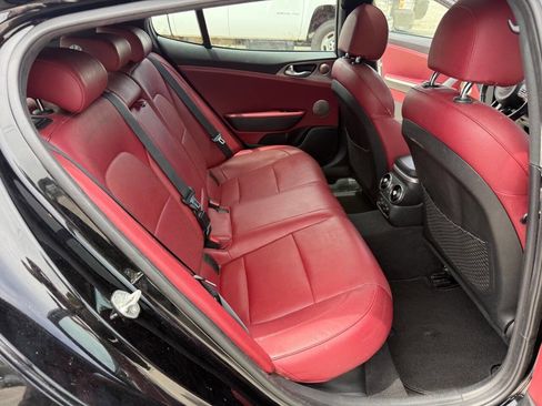 Used 2018 Kia Stinger GT1 RWD image 23