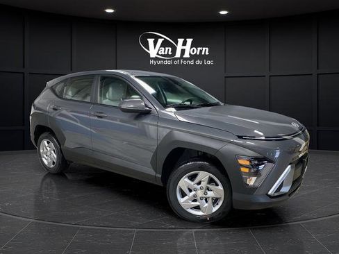 New 2026 Hyundai Kona SE image 1