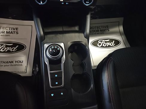 Used 2025 Ford Escape ST-Line image 24