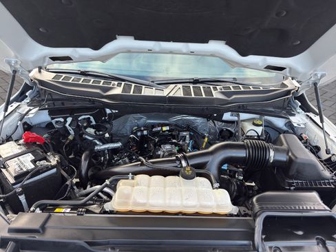 Used 2022 Ford F150 XLT w/ Equipment Group 302A High image 21