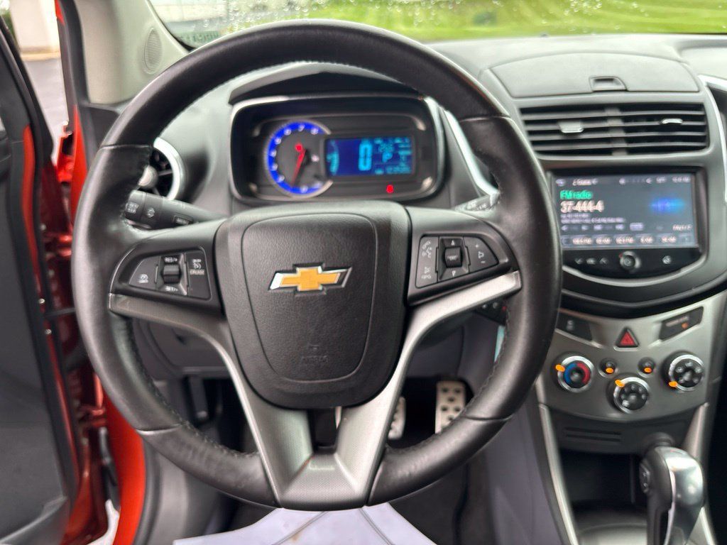 Used 2015 Chevrolet Trax LTZ AWD/4WD image 14