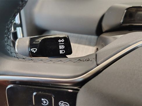 New 2026 Volvo EX30 Cross Country Ultra image 12