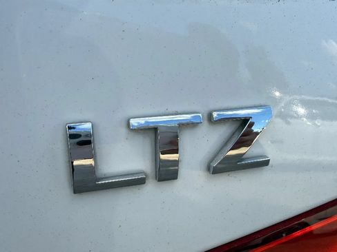 Used 2014 Chevrolet Cruze LTZ w/ RS Package FWD image 25