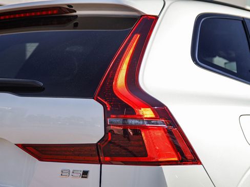 Certified 2026 Volvo XC60 B5 Plus w/ Protection Package Premier AWD/4WD image 9