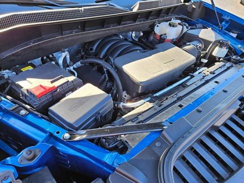 Used 2023 Chevrolet Silverado 1500 RST w/ Z71 Off-Road Package AWD/4WD image 20