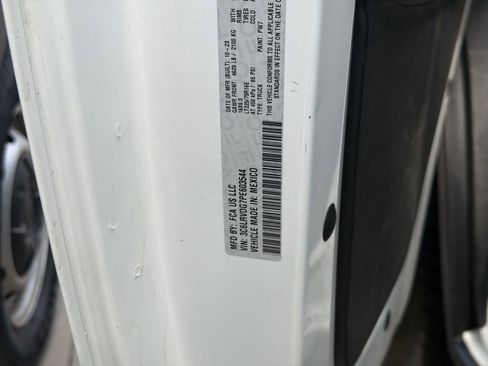 Used 2023 RAM ProMaster 2500 FWD image 5