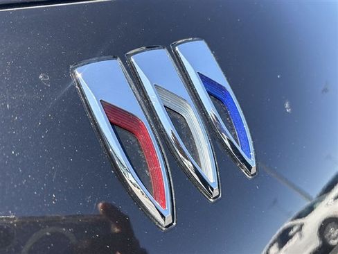 Used 2024 Buick Envista Sport Touring w/ Convenience I Package image 29