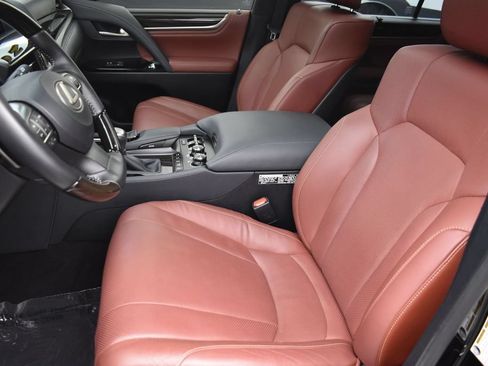Used 2021 Lexus LX 570 4WD w/ Sport Package image 11