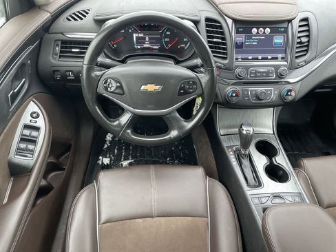 Used 2014 Chevrolet Impala LT w/ Premium Seating Package image 11