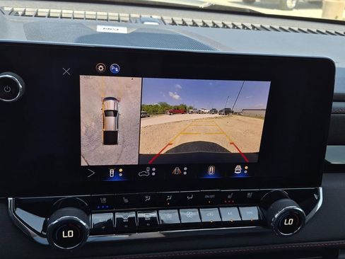 Used 2026 Chevrolet Colorado Z71 w/ Technology Package image 26