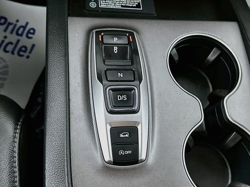 Used 2024 Honda Passport EX-L image 16