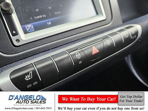 Used 2015 smart fortwo passion image 22