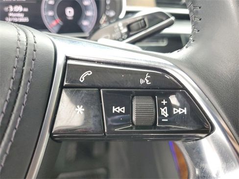 Used 2019 Audi A8 L 3.0T w/ Luxury Package image 24