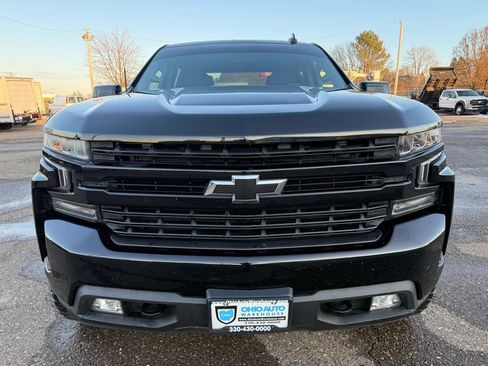 Used 2021 Chevrolet Silverado 1500 RST image 2