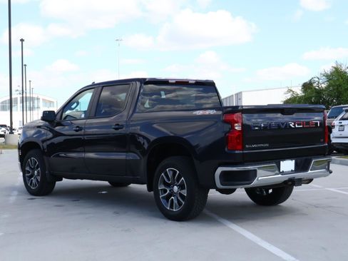 Used 2023 GMC Sierra 1500 Elevation image 37