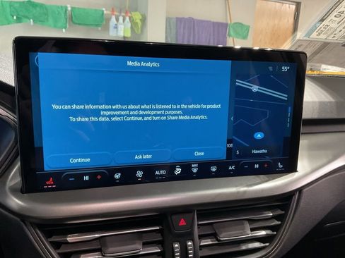 New 2026 Ford Escape SE image 14