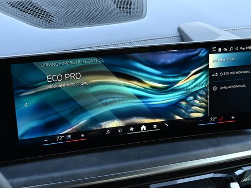 New 2026 BMW X6 xDrive40i w/ Executive Package image 25