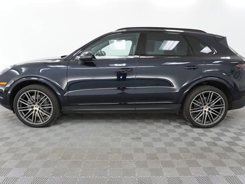 Certified 2023 Porsche Cayenne S image 2