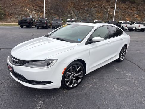 Used 2016 Chrysler 200 S w/ Navigation & Sound Group I image 1