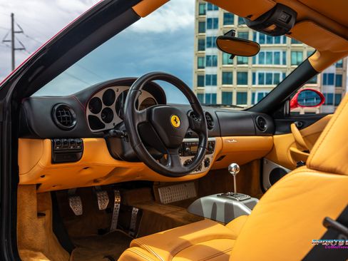 Used 2000 Ferrari 360 Modena RWD image 17