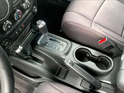 Used 2015 Jeep Wrangler Unlimited Sport w/ Quick Order Package 24S image 13