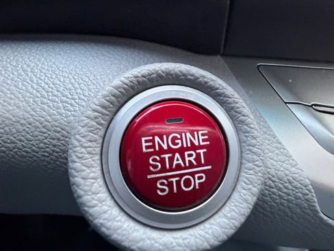 Used 2013 Honda Accord EX-L image 30