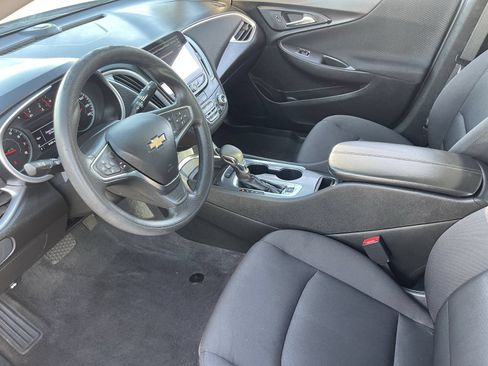 Used 2024 Chevrolet Malibu LT FWD image 18