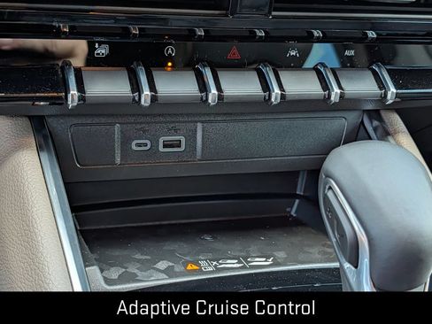 New 2026 GMC Canyon Denali AWD/4WD image 18