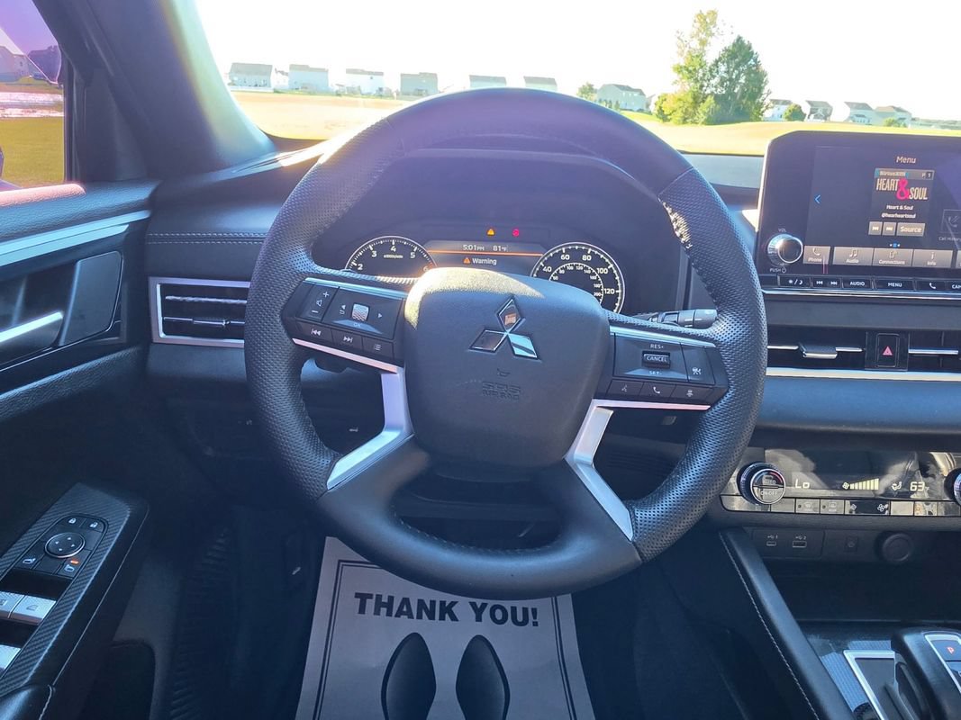 Used 2022 Mitsubishi Outlander SE FWD image 17