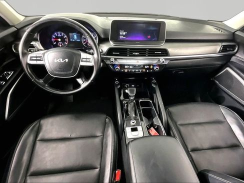 Used 2022 Kia Telluride S FWD image 7