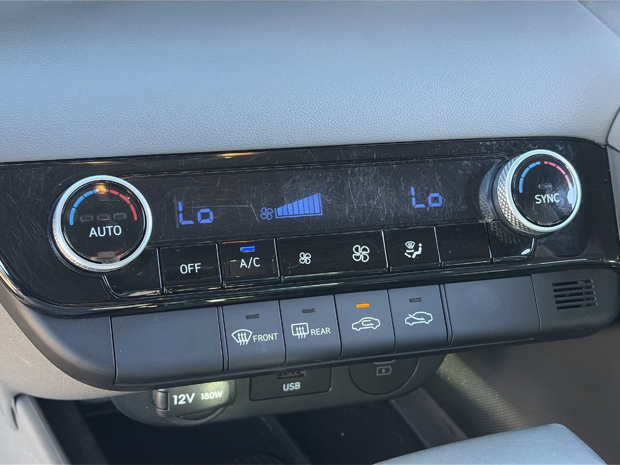 Certified 2025 Hyundai Elantra Sport FWD image 26
