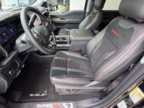 New 2026 Ford F250 Lariat w/ Black Appearance Package AWD/4WD image 17