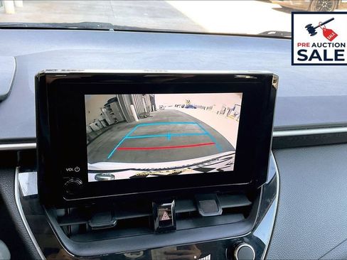 Used 2023 Toyota Corolla LE FWD image 21
